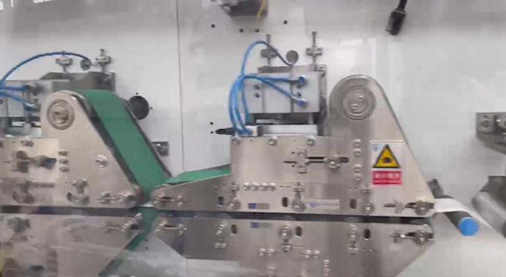 The Causes of Errors and Countermeasures of the Processing Technology of Sanitary Napkins Making Machine