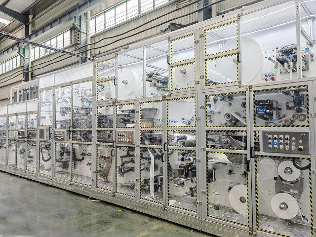 Diaper Production Machine Line Manufacturer